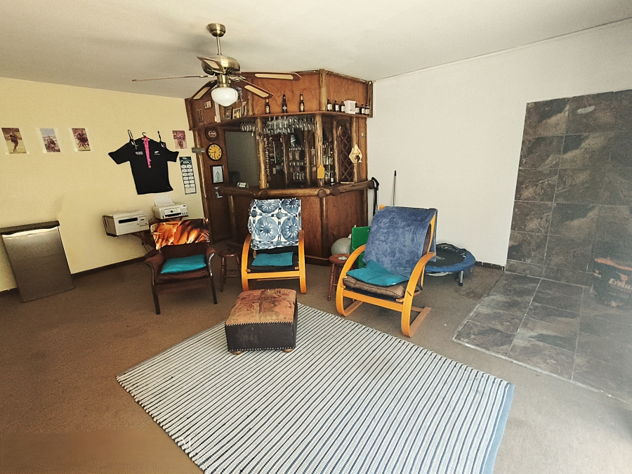 3 Bedroom Property for Sale in Mountainside Western Cape